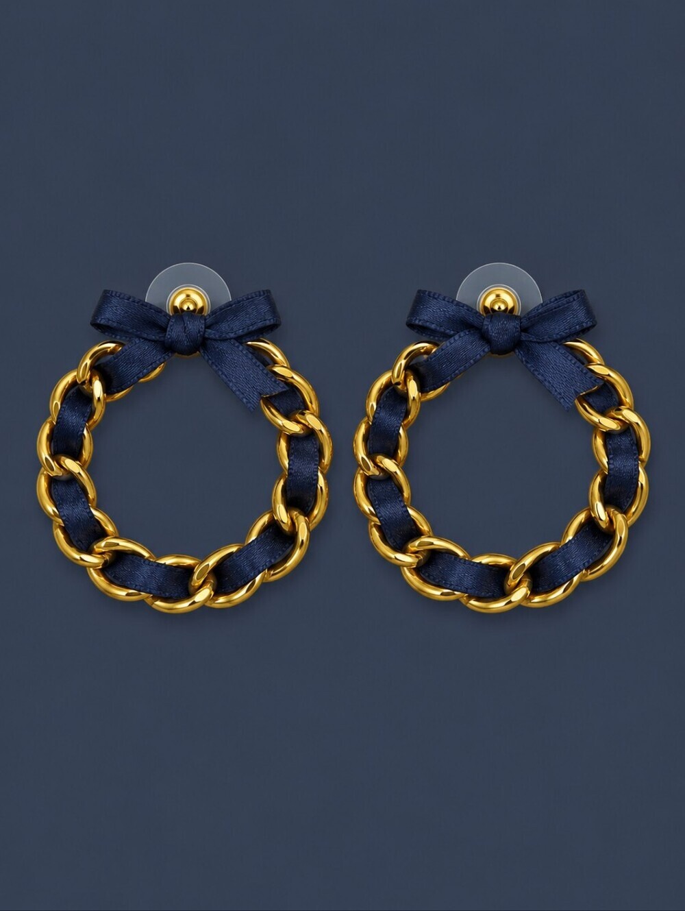 Vtg AVON 1988 Ribbon Weave Chain Wreath Hoop Post Earrings
